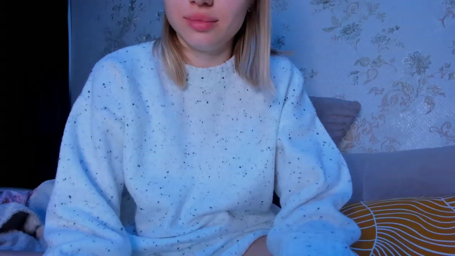 Gallery image thumbnail from Make_my_Luck's myfreecams stream on, 11/23/2022, 21:15 image 12 of 20