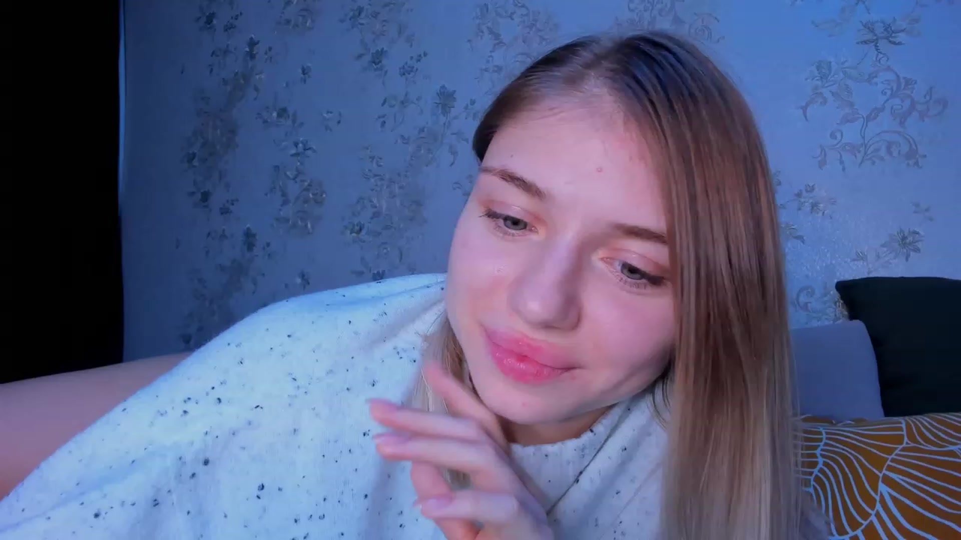 Gallery image thumbnail from Make_my_Luck's myfreecams stream on, 11/23/2022, 21:15 image 8 of 20
