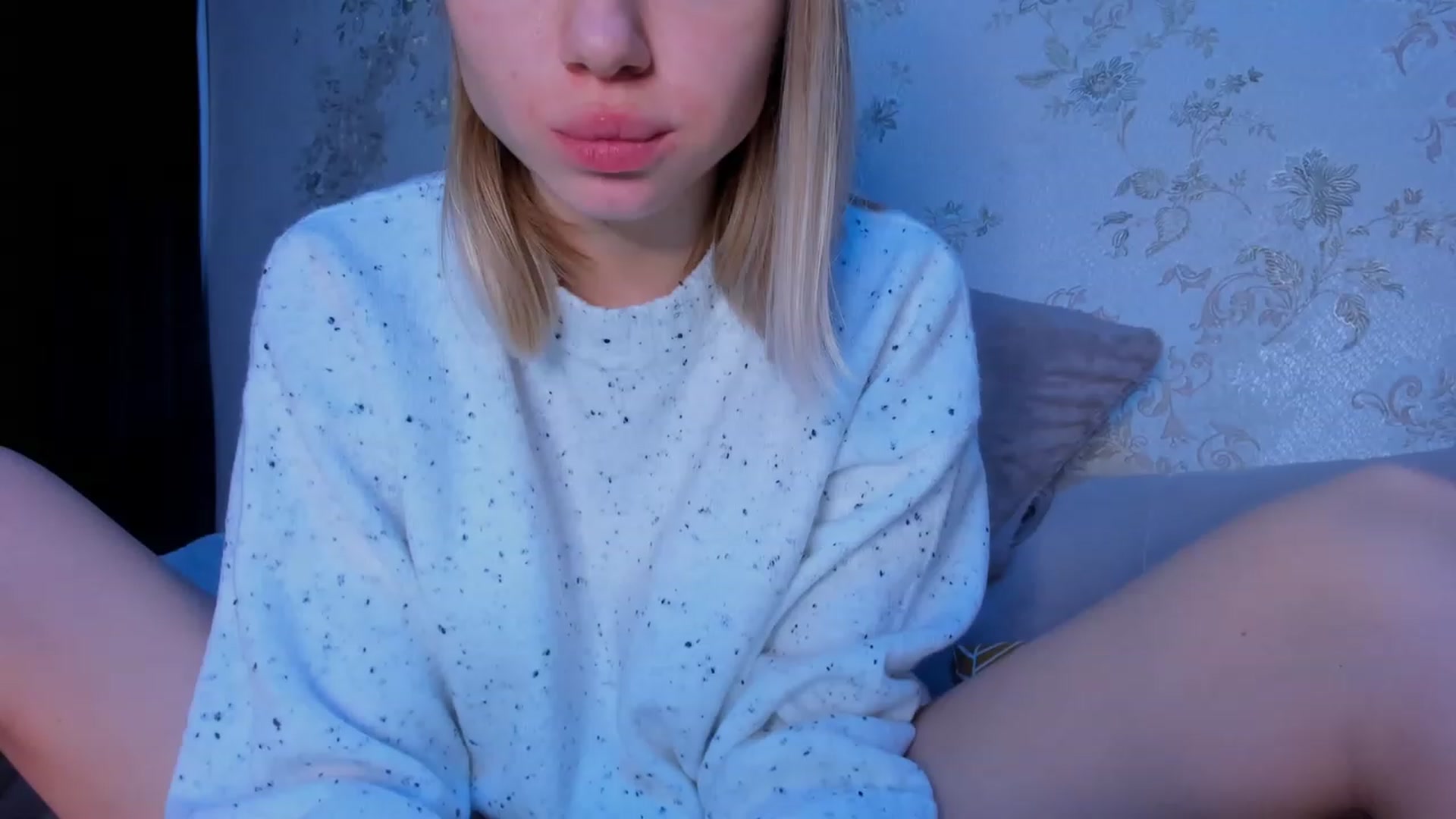 Gallery image thumbnail from Make_my_Luck's myfreecams stream on, 11/23/2022, 21:15 image 15 of 20