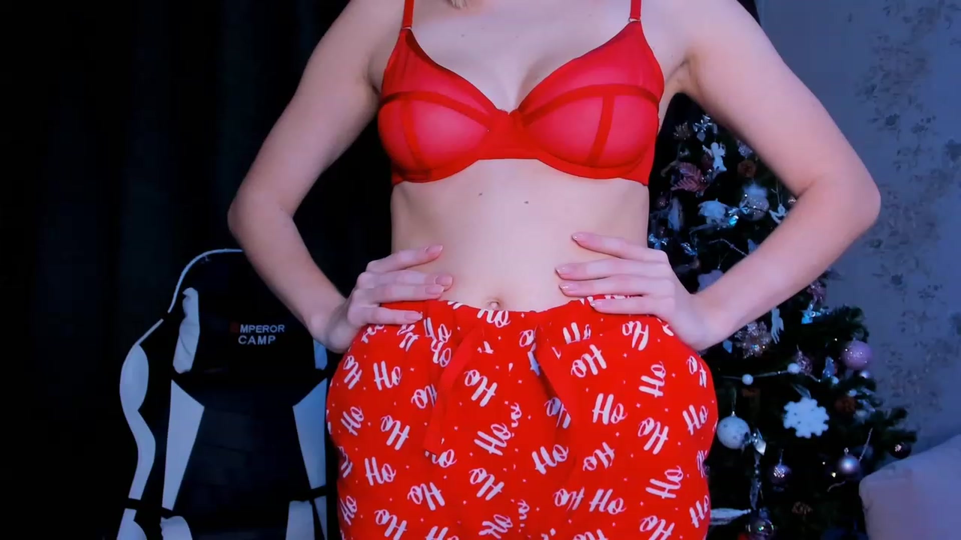 Gallery image thumbnail from Make_my_Luck's myfreecams stream on, 11/28/2022, 20:05 image 19 of 20