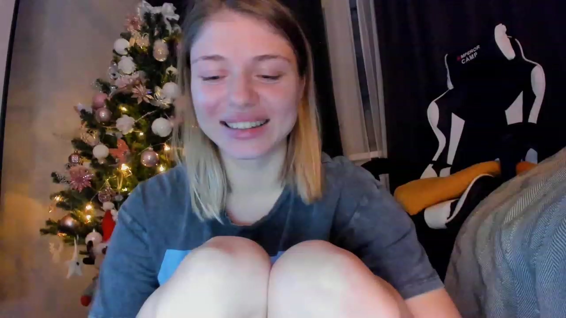 Gallery image thumbnail from Make_my_Luck's myfreecams stream on, 12/06/2022, 20:01 image 11 of 20