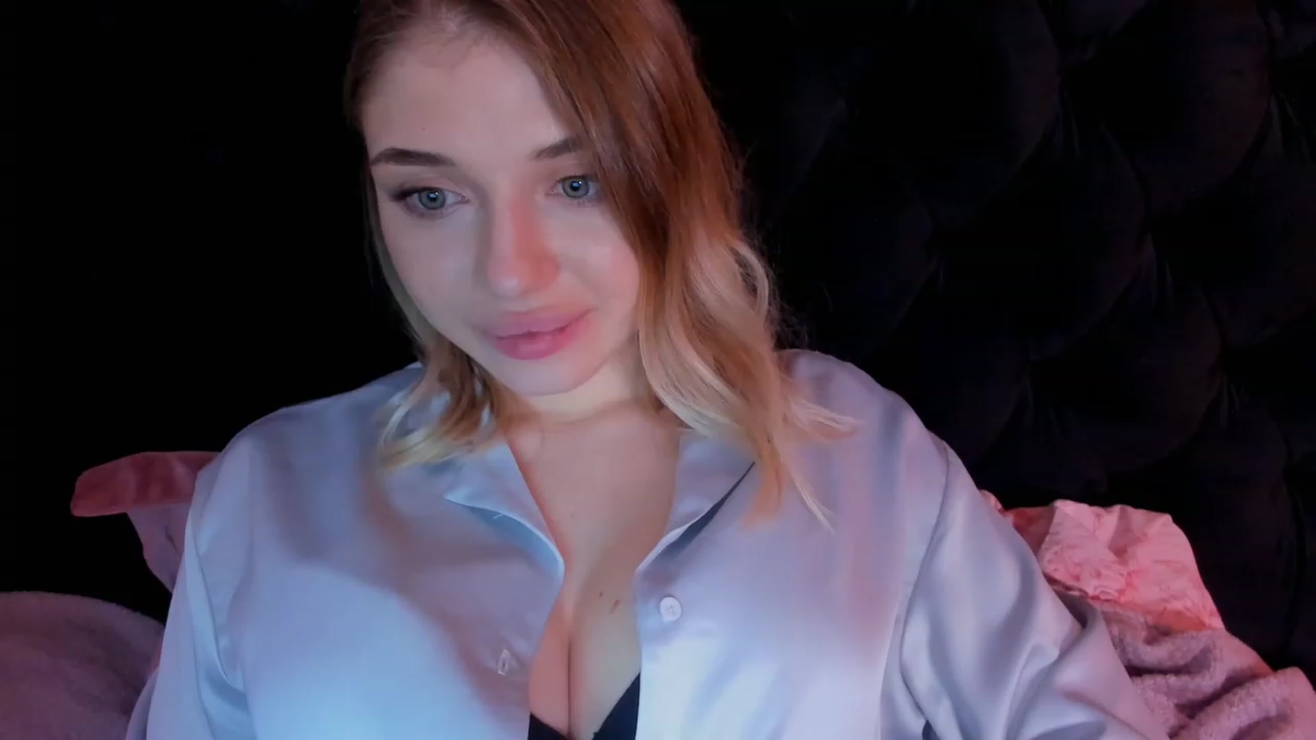Gallery image thumbnail from Make_my_Luck's myfreecams stream on, 12/10/2022, 22:05 image 9 of 20