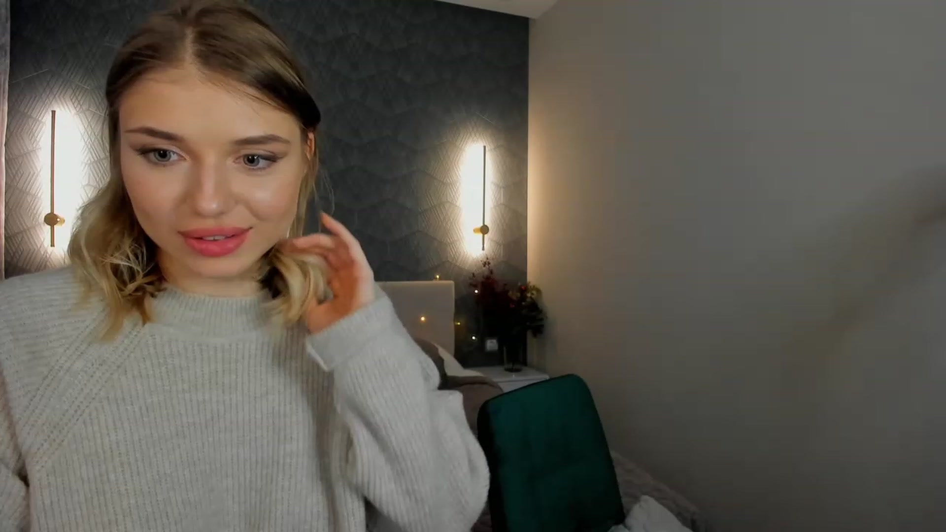 Gallery image thumbnail from Make_my_Luck's myfreecams stream on, 12/23/2022, 21:32 image 7 of 20