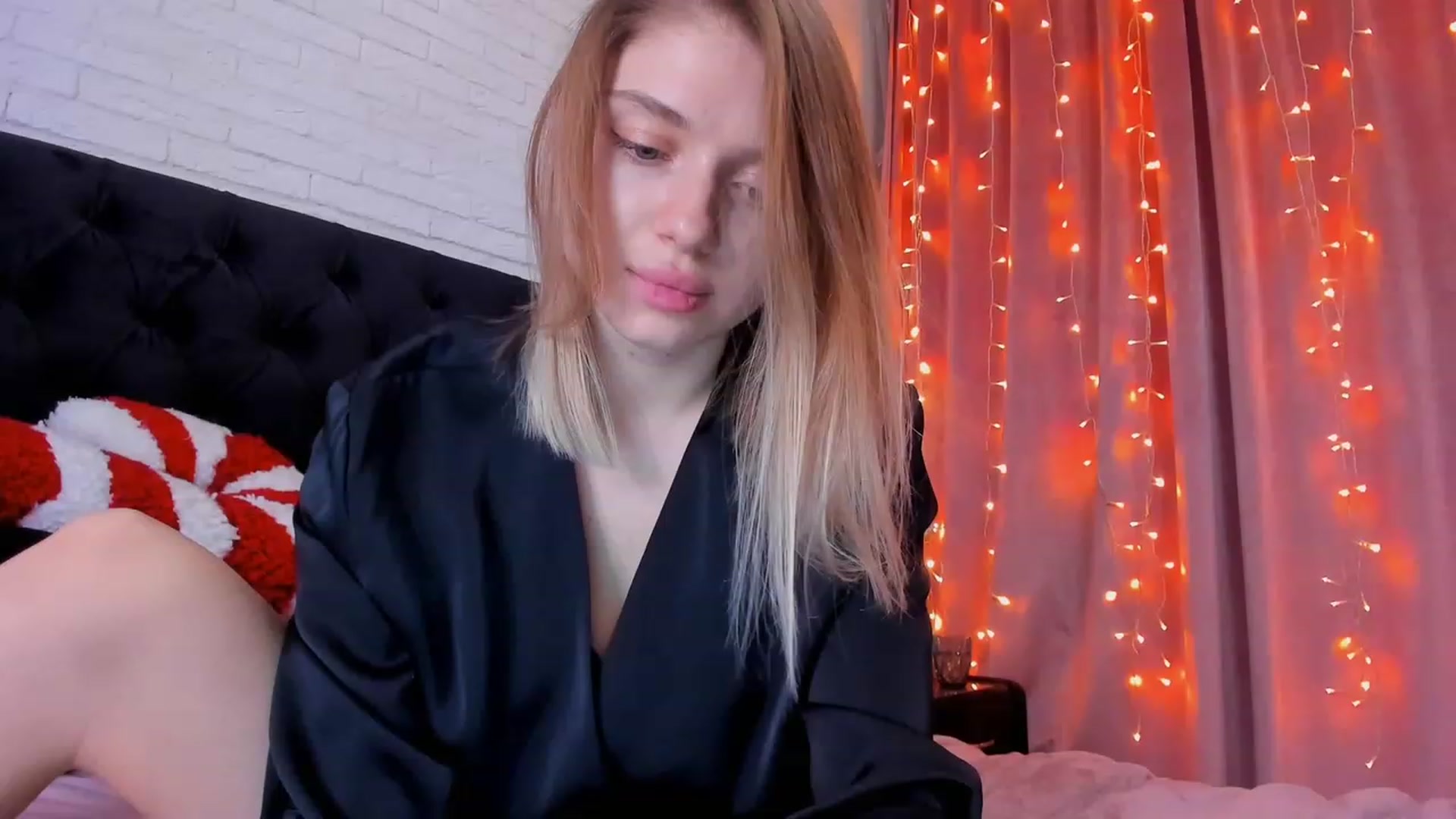 Gallery image thumbnail from Make_my_Luck's myfreecams stream on, 01/15/2023, 18:55 image 11 of 20