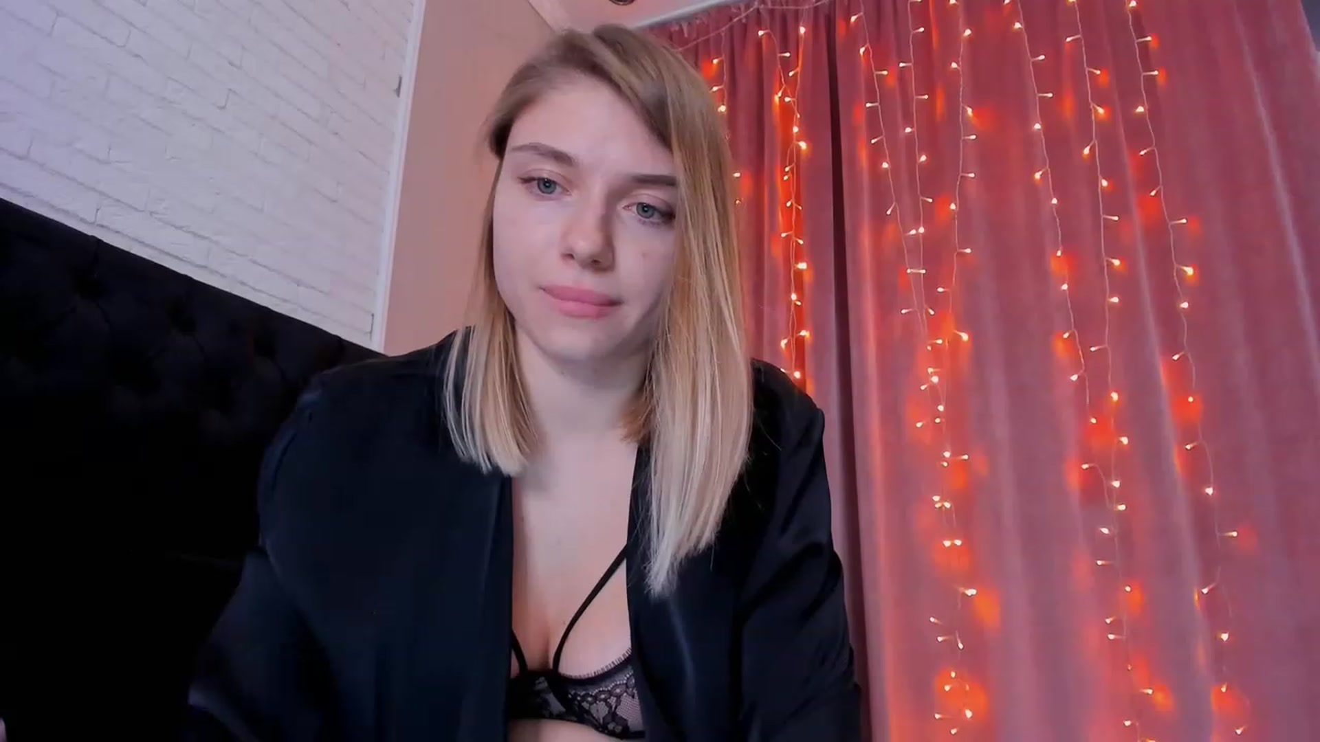 Gallery image thumbnail from Make_my_Luck's myfreecams stream on, 01/15/2023, 20:45 image 15 of 20