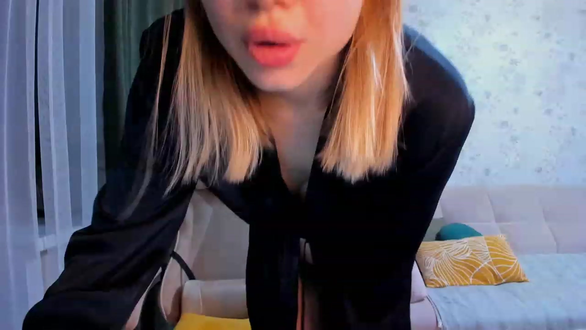 Gallery image thumbnail from Make_my_Luck's myfreecams stream on, 01/25/2023, 20:53 image 18 of 20