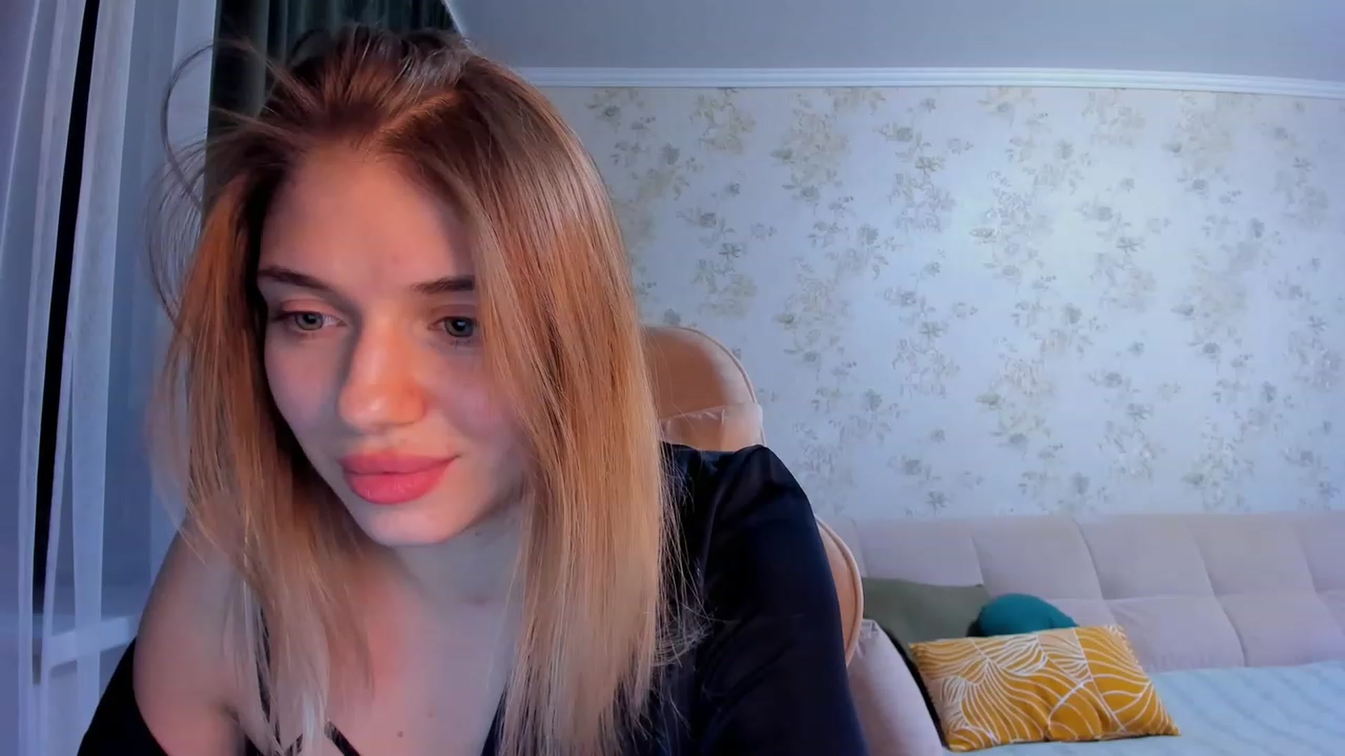 Gallery image thumbnail from Make_my_Luck's myfreecams stream on, 01/25/2023, 20:53 image 1 of 20