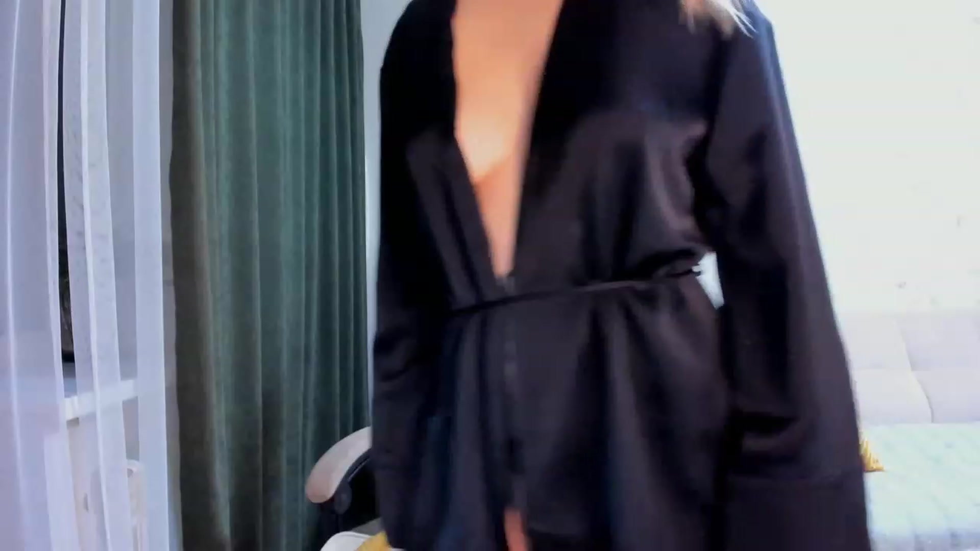Gallery image thumbnail from Make_my_Luck's myfreecams stream on, 01/25/2023, 21:00 image 11 of 20