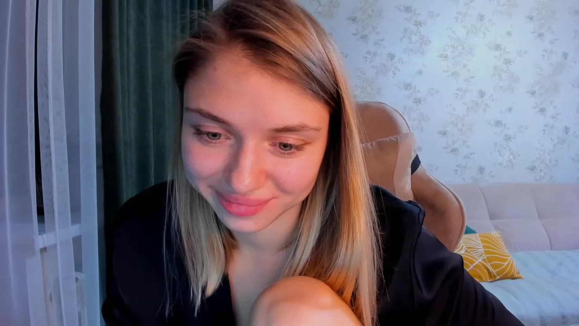 Gallery image thumbnail from Make_my_Luck's myfreecams stream on, 01/25/2023, 21:00 image 2 of 20