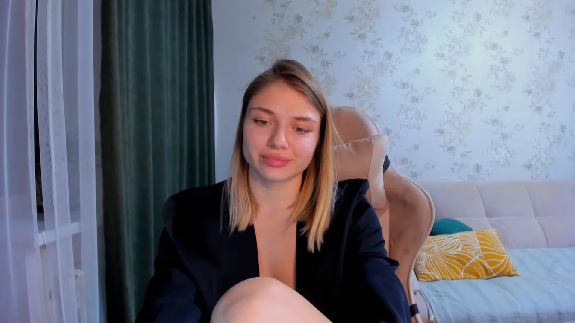 Gallery image thumbnail from Make_my_Luck's myfreecams stream on, 01/25/2023, 21:00 image 4 of 20