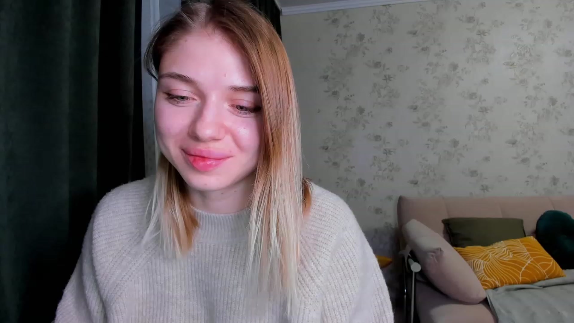 Gallery image thumbnail from Make_my_Luck's myfreecams stream on, 01/28/2023, 20:08 image 4 of 20