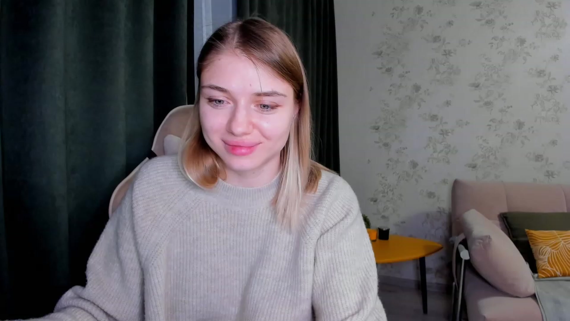 Gallery image thumbnail from Make_my_Luck's myfreecams stream on, 01/28/2023, 21:14 image 1 of 20