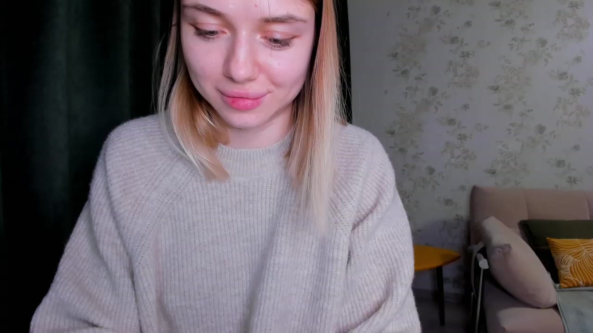 Gallery image thumbnail from Make_my_Luck's myfreecams stream on, 01/28/2023, 21:14 image 3 of 20