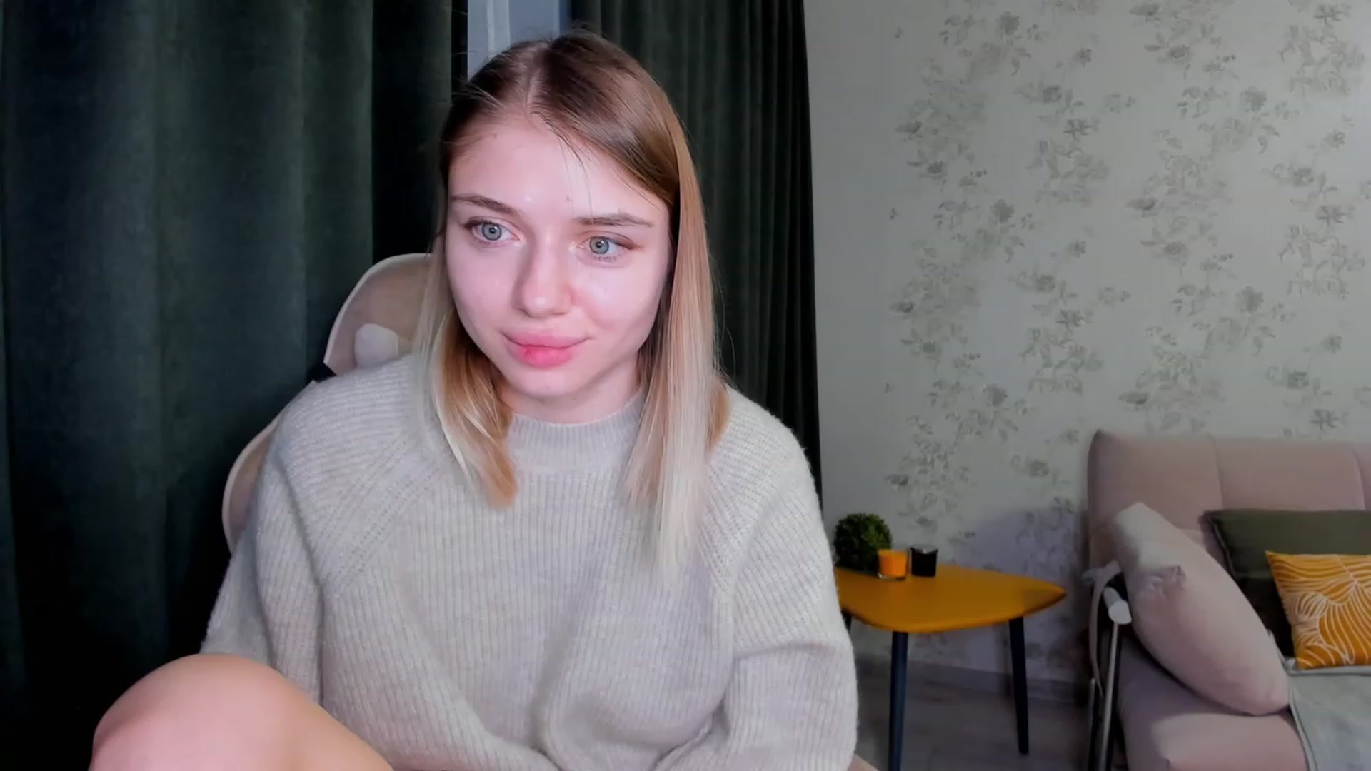 Gallery image thumbnail from Make_my_Luck's myfreecams stream on, 01/28/2023, 21:14 image 15 of 20
