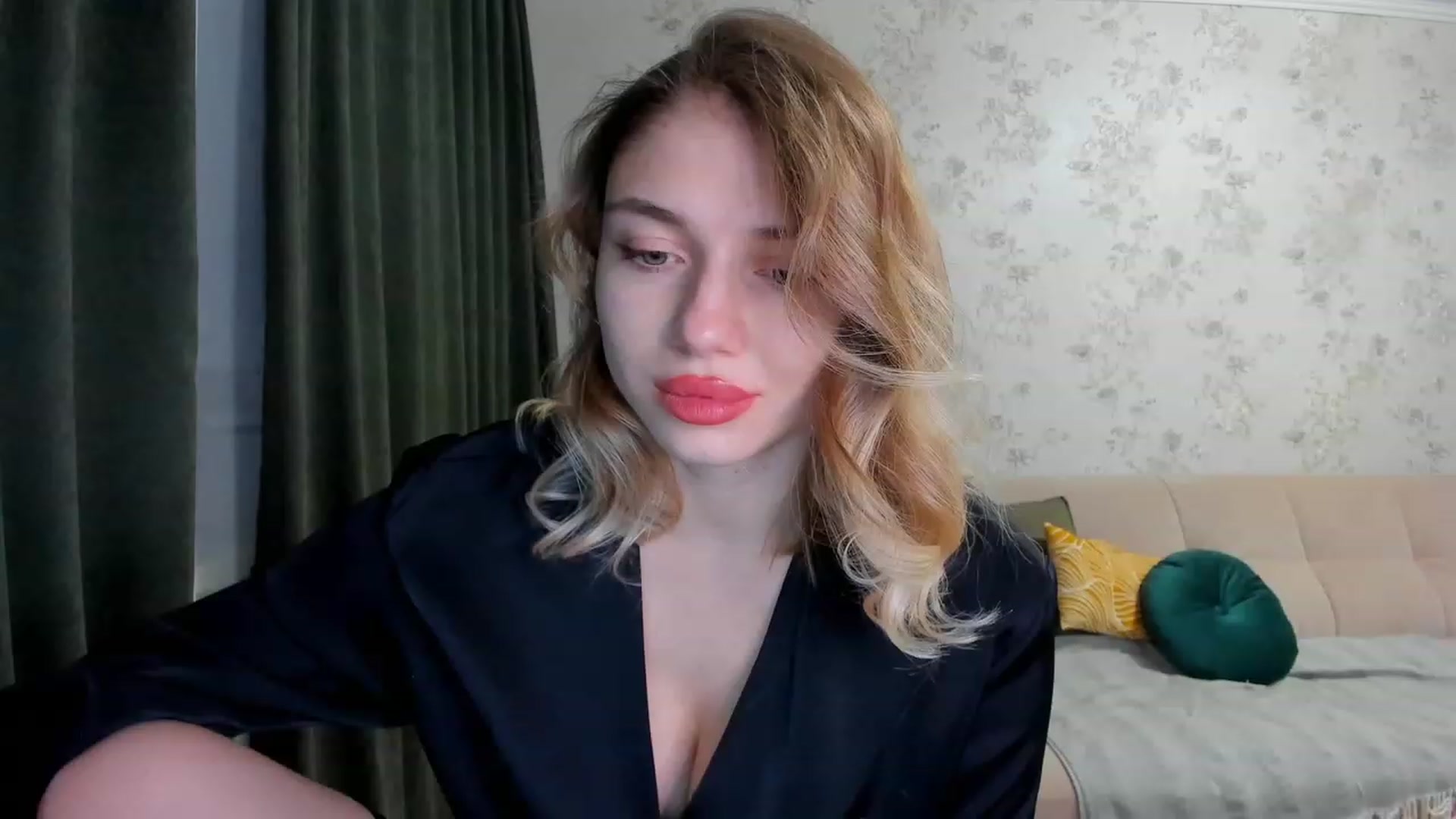 Gallery image thumbnail from Make_my_Luck's myfreecams stream on, 01/29/2023, 19:58 image 12 of 20