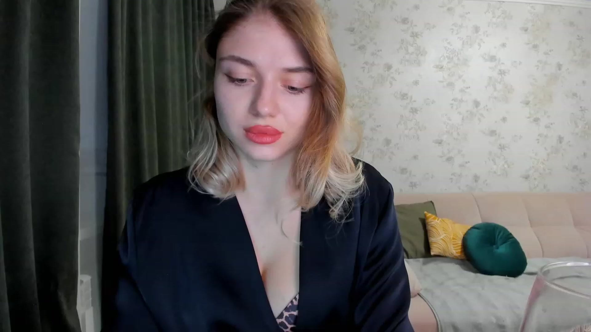 Gallery image thumbnail from Make_my_Luck's myfreecams stream on, 01/29/2023, 19:58 image 1 of 20
