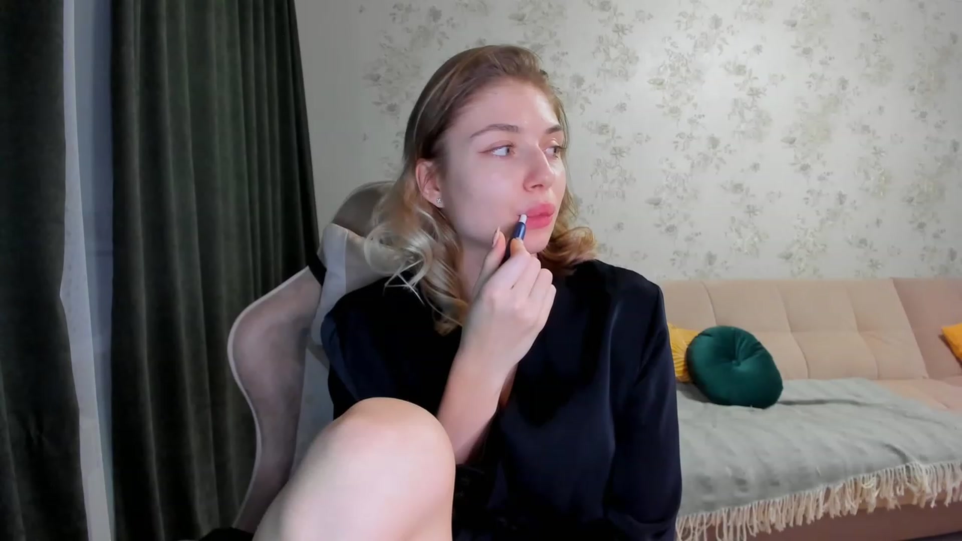 Gallery image thumbnail from Make_my_Luck's myfreecams stream on, 01/29/2023, 21:19 image 16 of 20