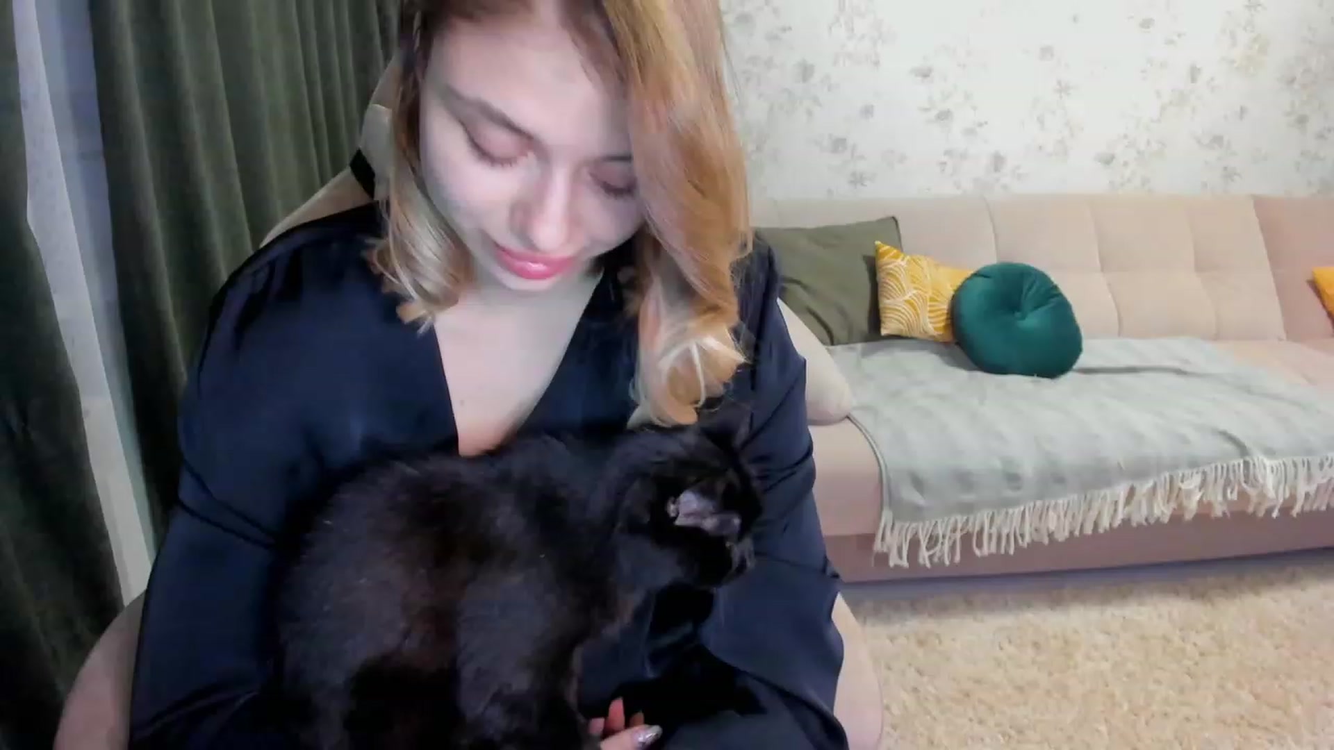 Gallery image thumbnail from Make_my_Luck's myfreecams stream on, 01/29/2023, 21:19 image 2 of 20