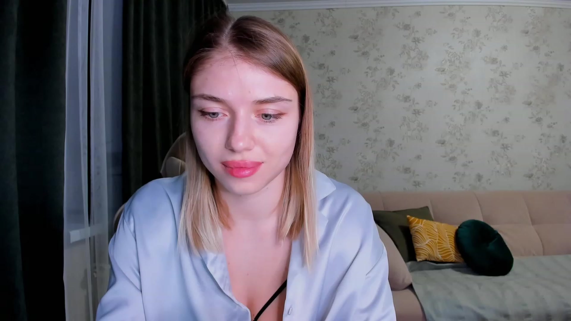 Gallery image thumbnail from Make_my_Luck's myfreecams stream on, 01/31/2023, 20:22 image 8 of 20
