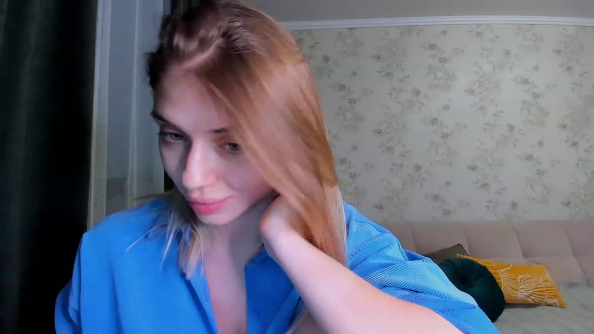 Gallery image thumbnail from Make_my_Luck's myfreecams stream on, 02/07/2023, 20:03 image 3 of 20
