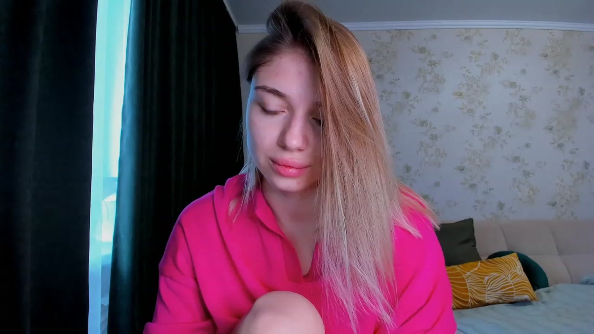Gallery image thumbnail from Make_my_Luck's myfreecams stream on, 02/10/2023, 07:41 image 6 of 20