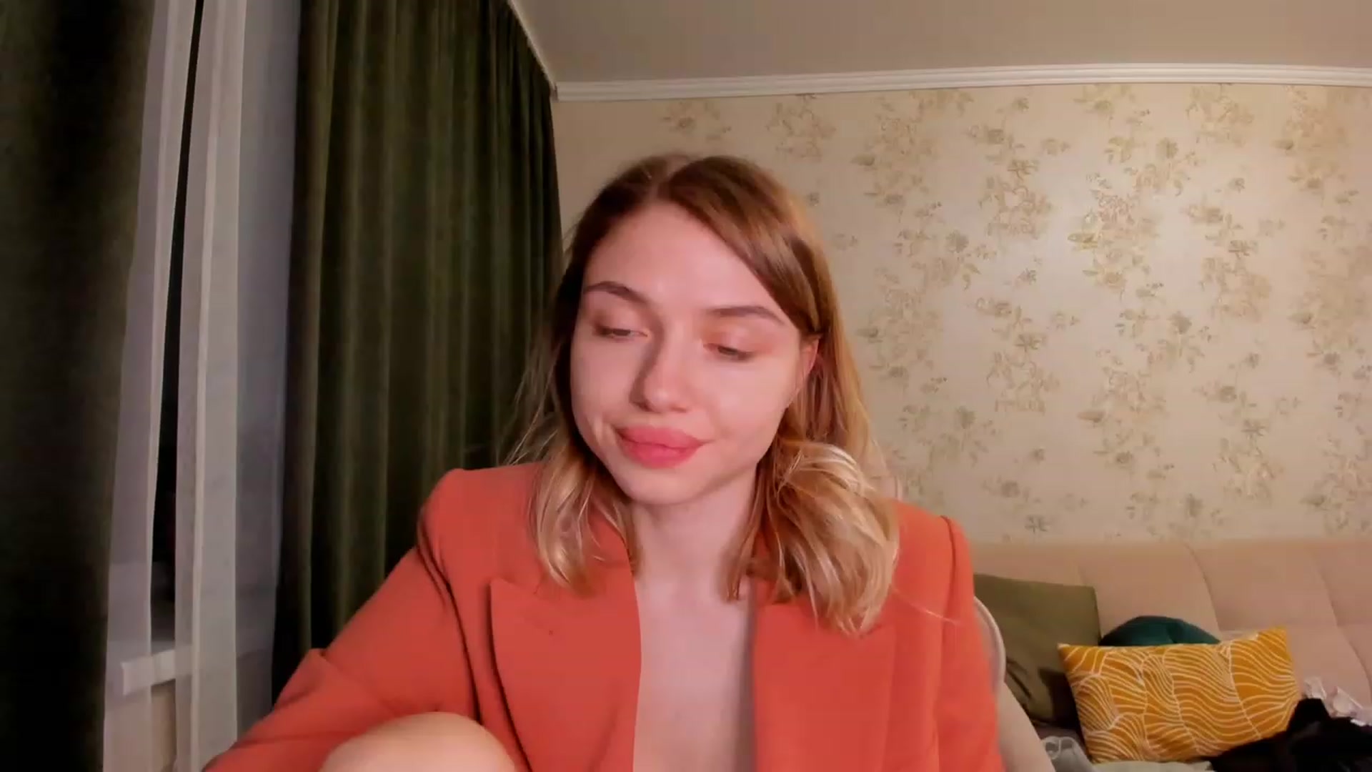 Gallery image thumbnail from Make_my_Luck's myfreecams stream on, 02/17/2023, 18:03 image 16 of 20
