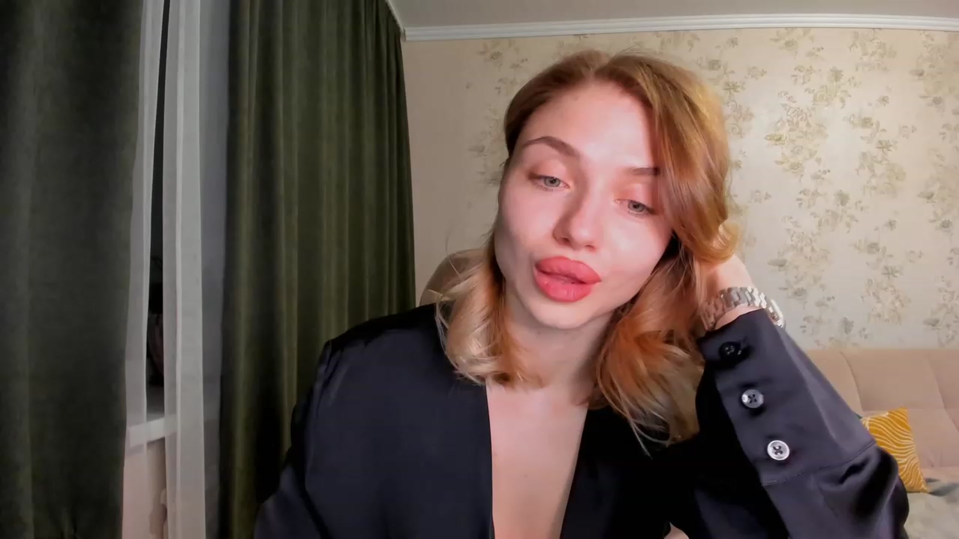 Gallery image thumbnail from Make_my_Luck's myfreecams stream on, 02/17/2023, 18:03 image 3 of 20