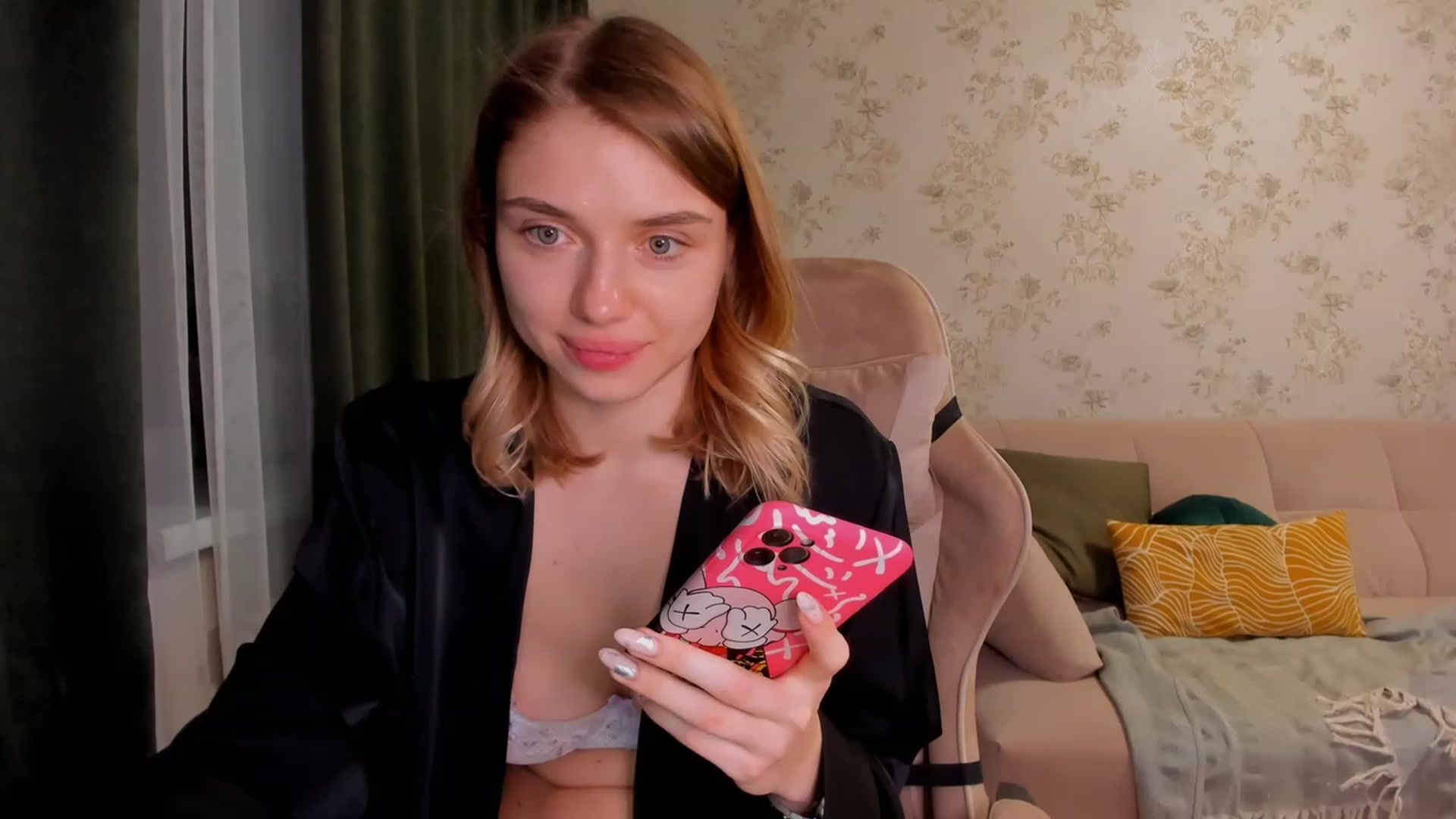 Gallery image thumbnail from Make_my_Luck's myfreecams stream on, 02/17/2023, 20:12 image 17 of 20