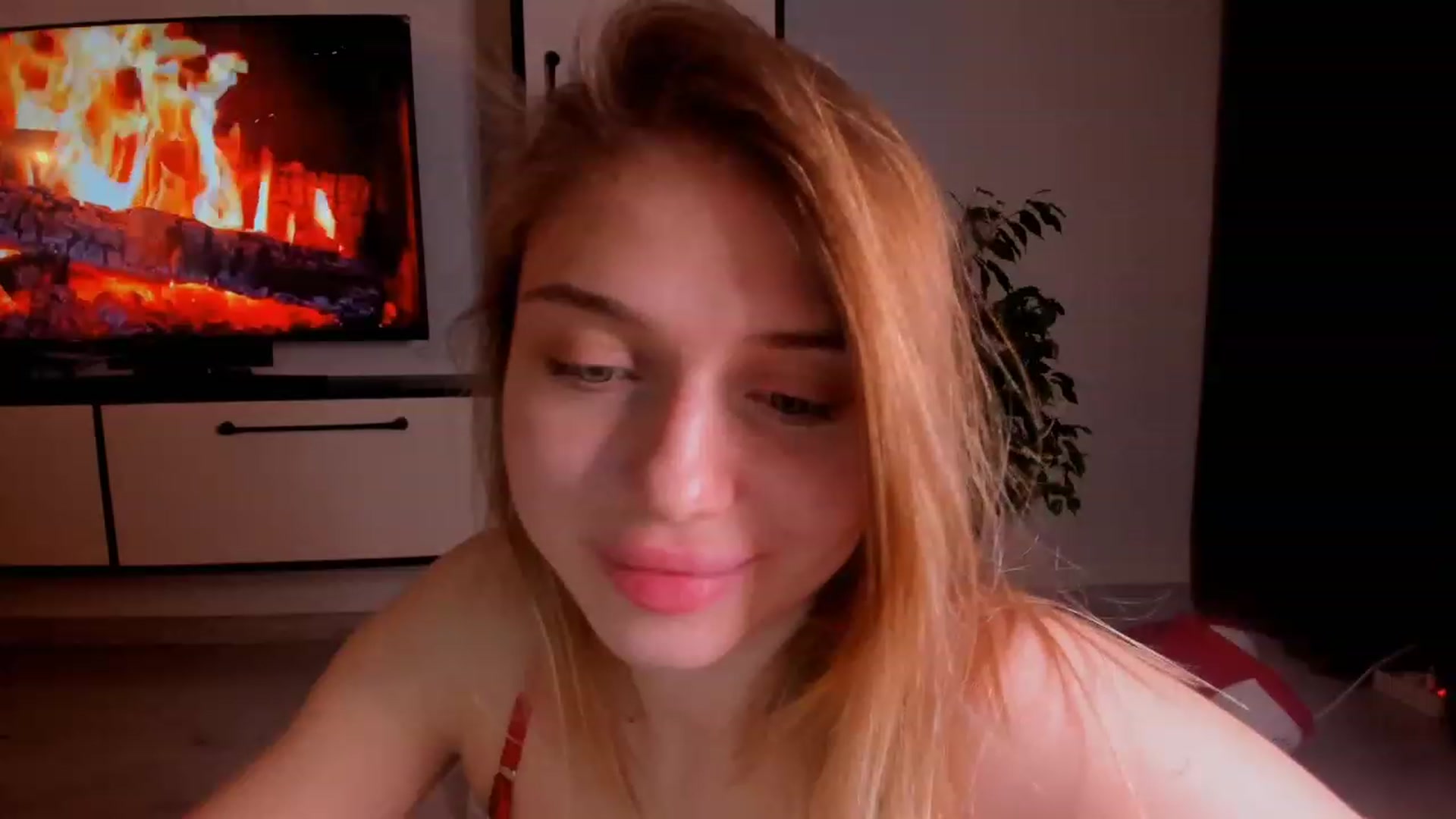 Gallery image thumbnail from Make_my_Luck's myfreecams stream on, 02/20/2023, 21:12 image 20 of 20