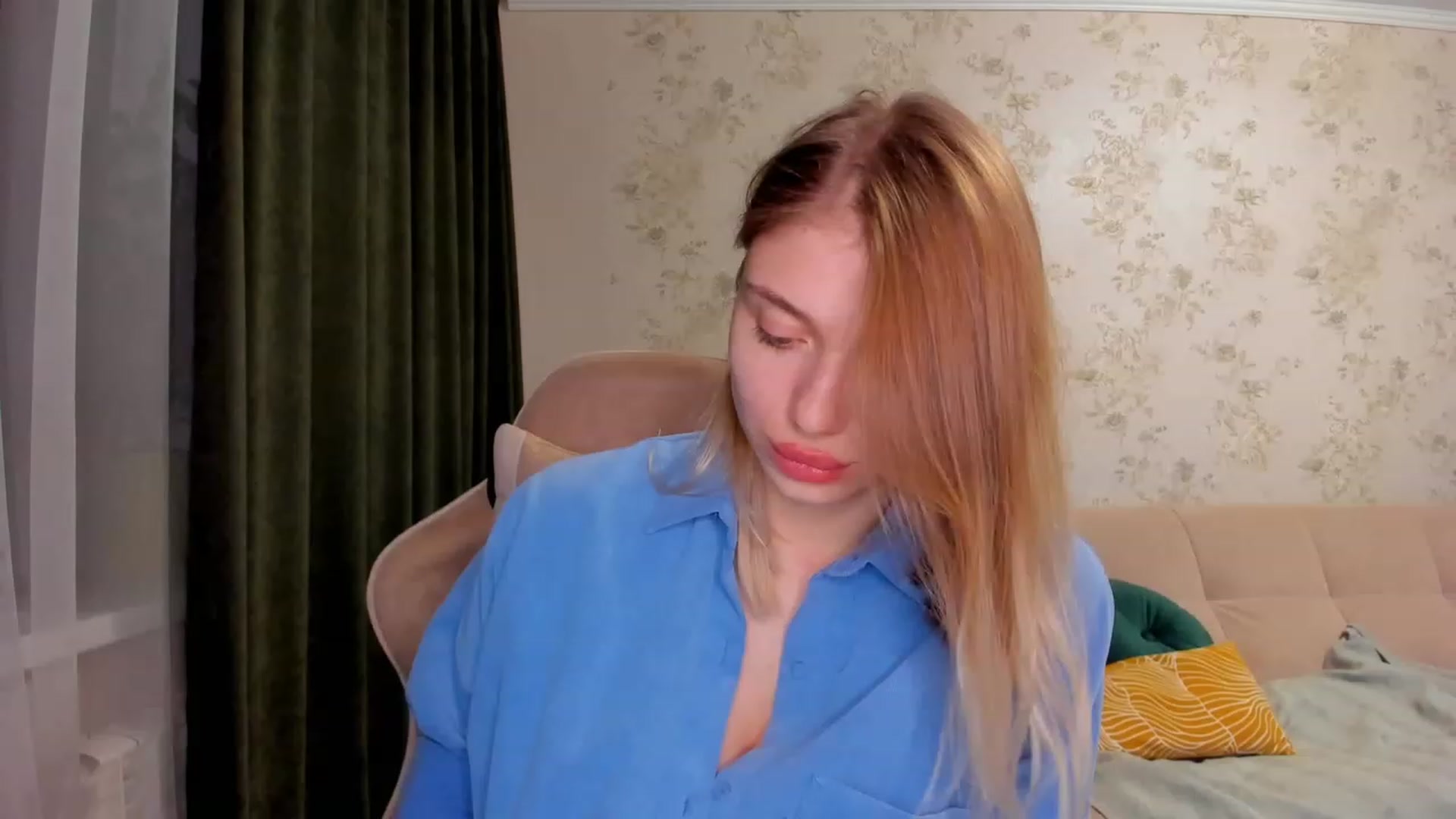 Gallery image thumbnail from Make_my_Luck's myfreecams stream on, 02/22/2023, 19:24 image 2 of 20