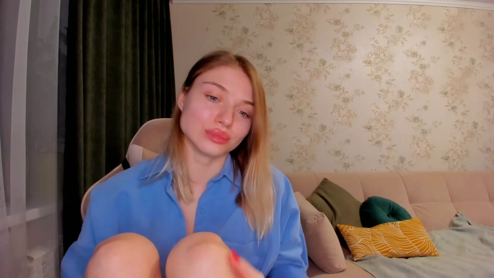 Gallery image thumbnail from Make_my_Luck's myfreecams stream on, 02/22/2023, 19:24 image 4 of 20