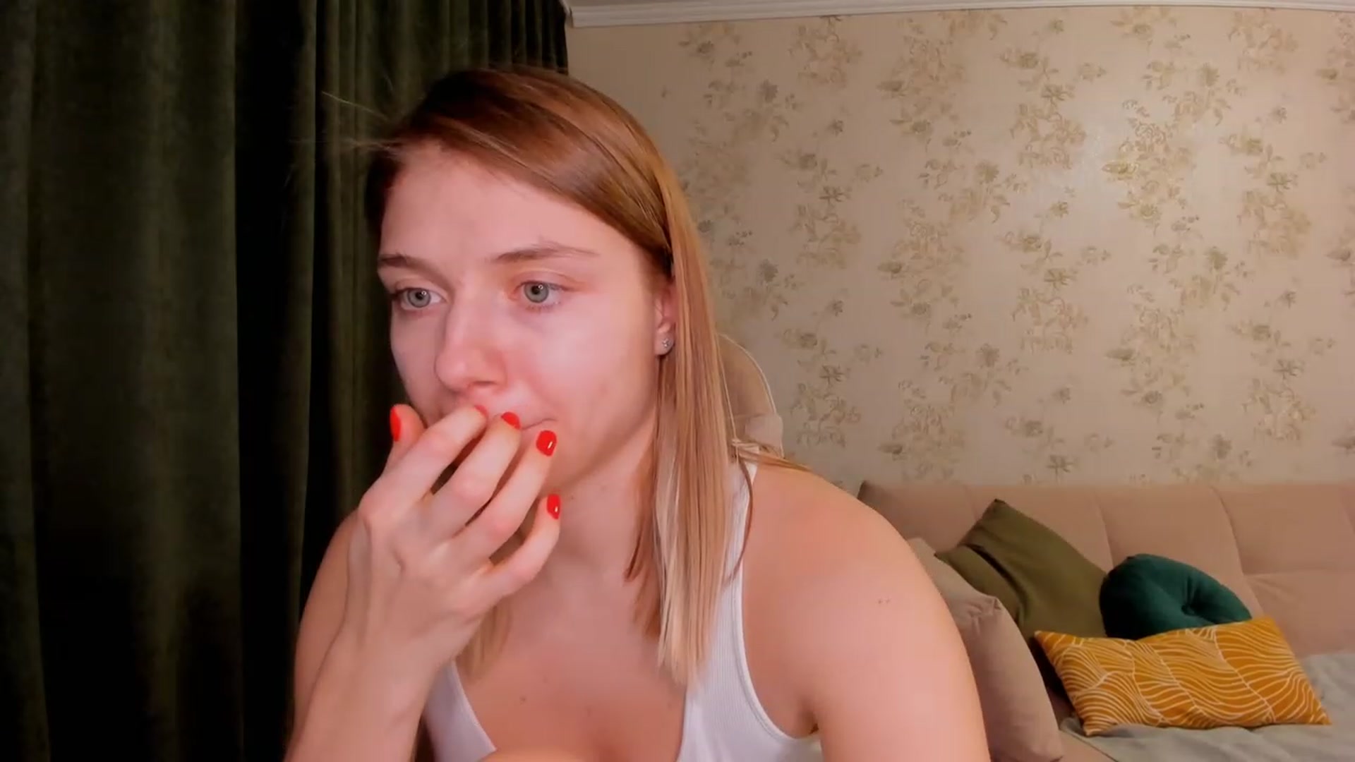 Gallery image thumbnail from Make_my_Luck's myfreecams stream on, 02/22/2023, 21:41 image 19 of 20