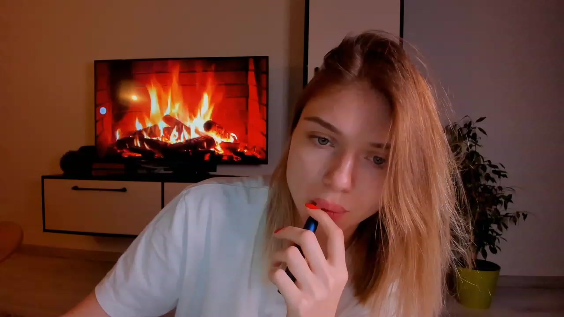 Gallery image thumbnail from Make_my_Luck's myfreecams stream on, 02/26/2023, 19:45 image 1 of 20