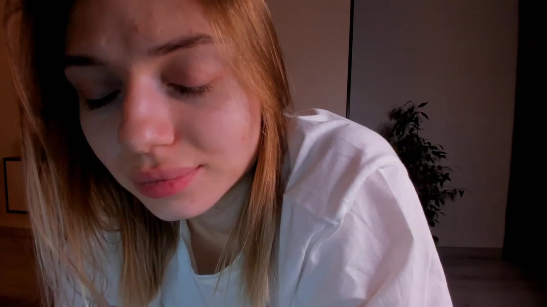 Gallery image thumbnail from Make_my_Luck's myfreecams stream on, 02/26/2023, 22:28 image 12 of 20