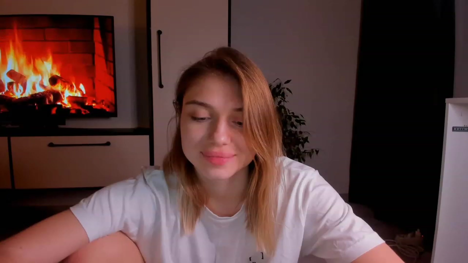 Gallery image thumbnail from Make_my_Luck's myfreecams stream on, 02/26/2023, 22:28 image 20 of 20
