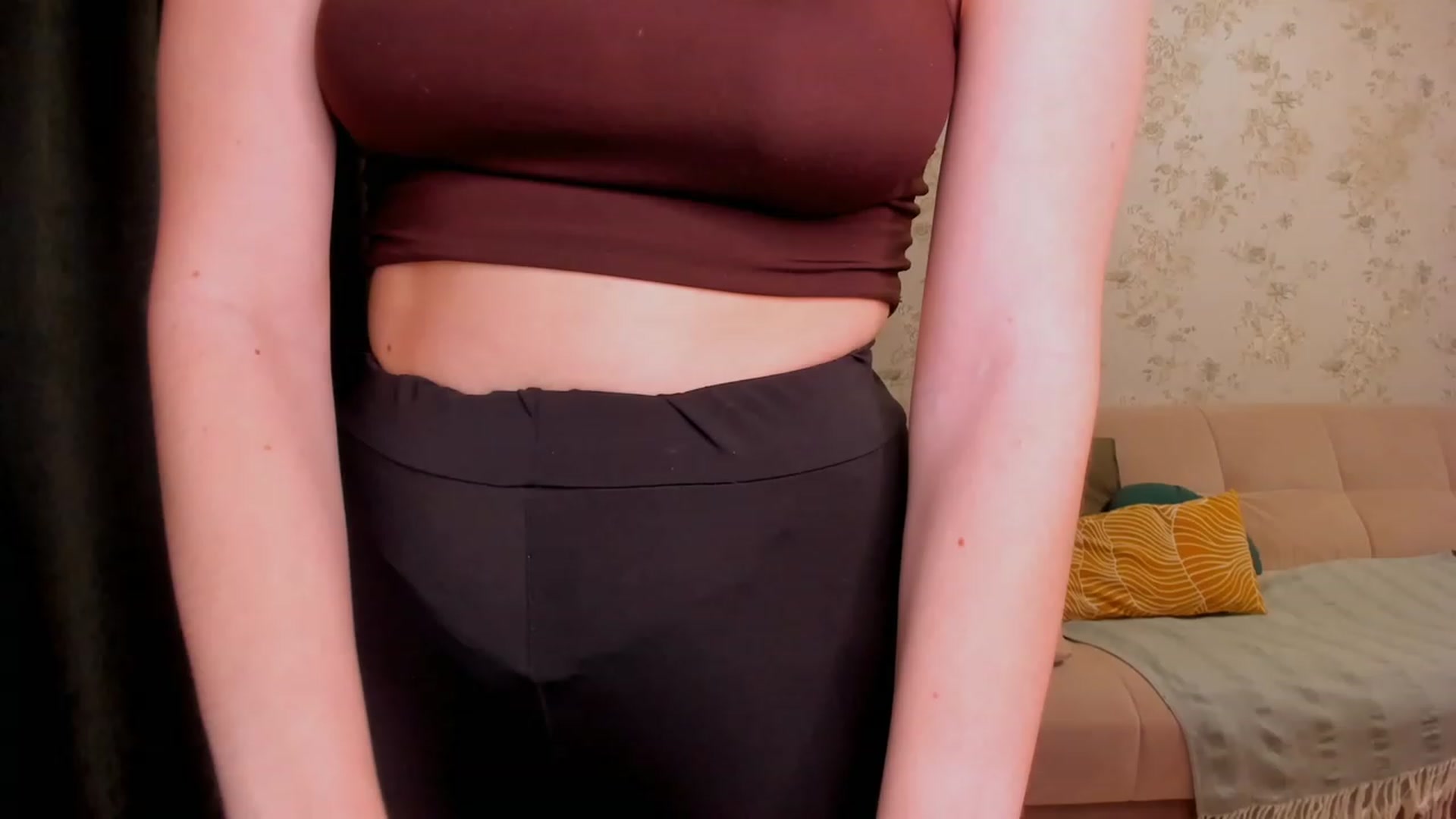 Gallery image thumbnail from Make_my_Luck's myfreecams stream on, 02/27/2023, 20:45 image 8 of 20