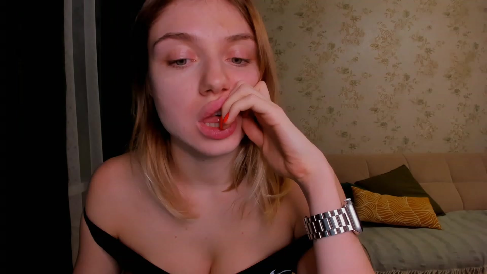 Gallery image thumbnail from Make_my_Luck's myfreecams stream on, 02/28/2023, 20:36 image 13 of 20