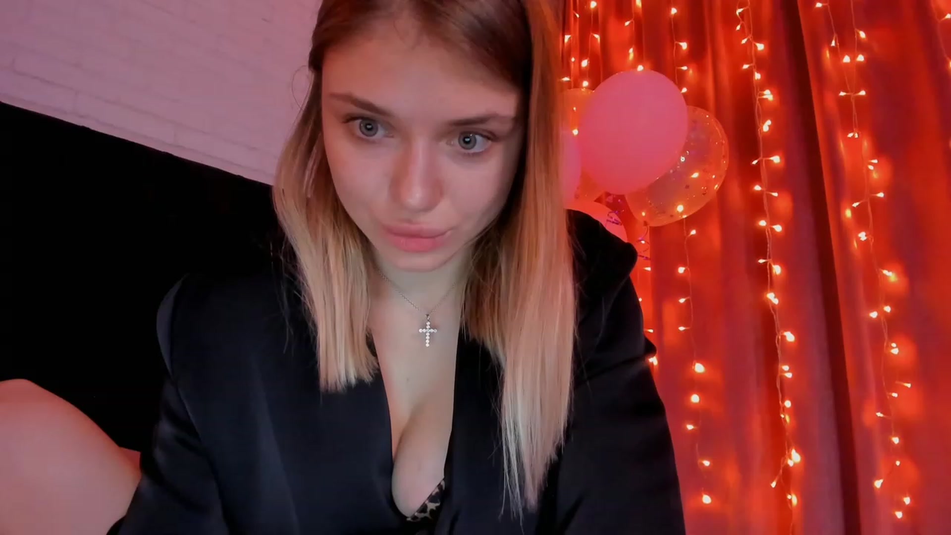 Gallery image thumbnail from Make_my_Luck's myfreecams stream on, 03/05/2023, 21:11 image 12 of 20
