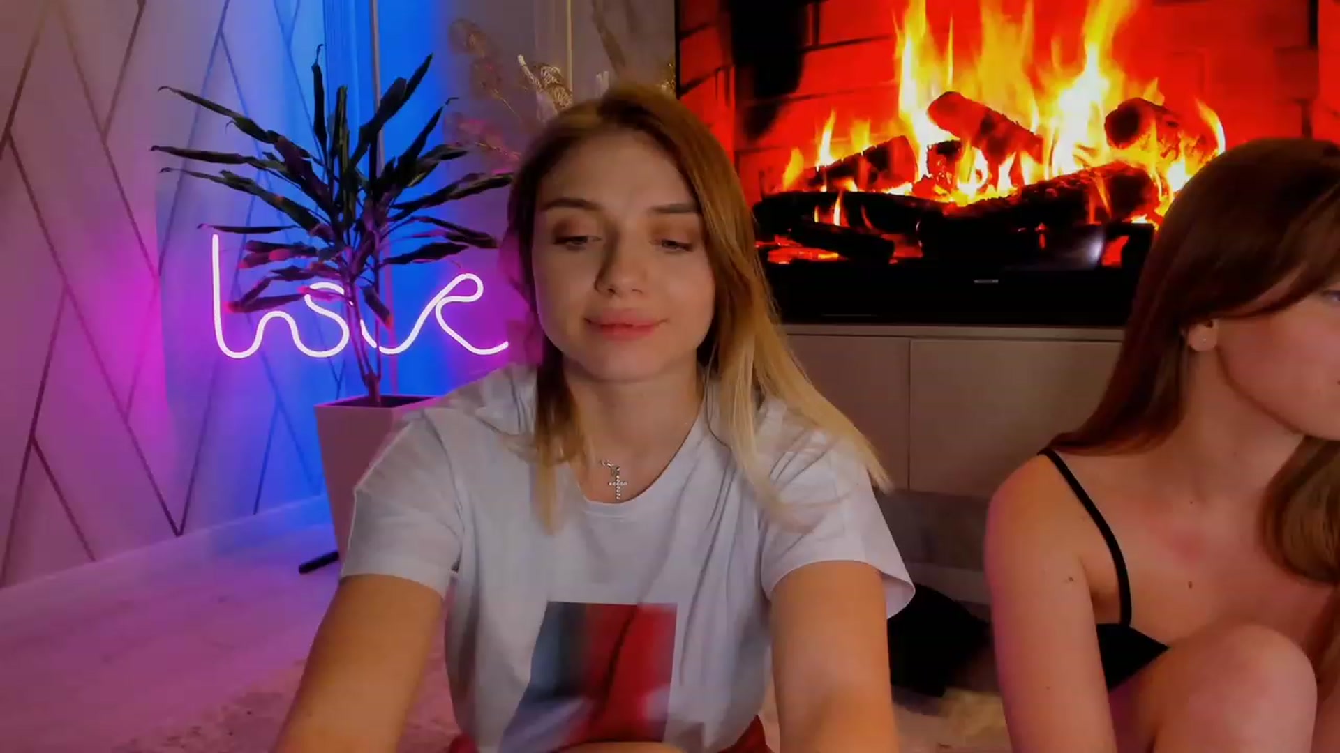 Gallery image thumbnail from Make_my_Luck's myfreecams stream on, 03/08/2023, 21:52 image 1 of 20