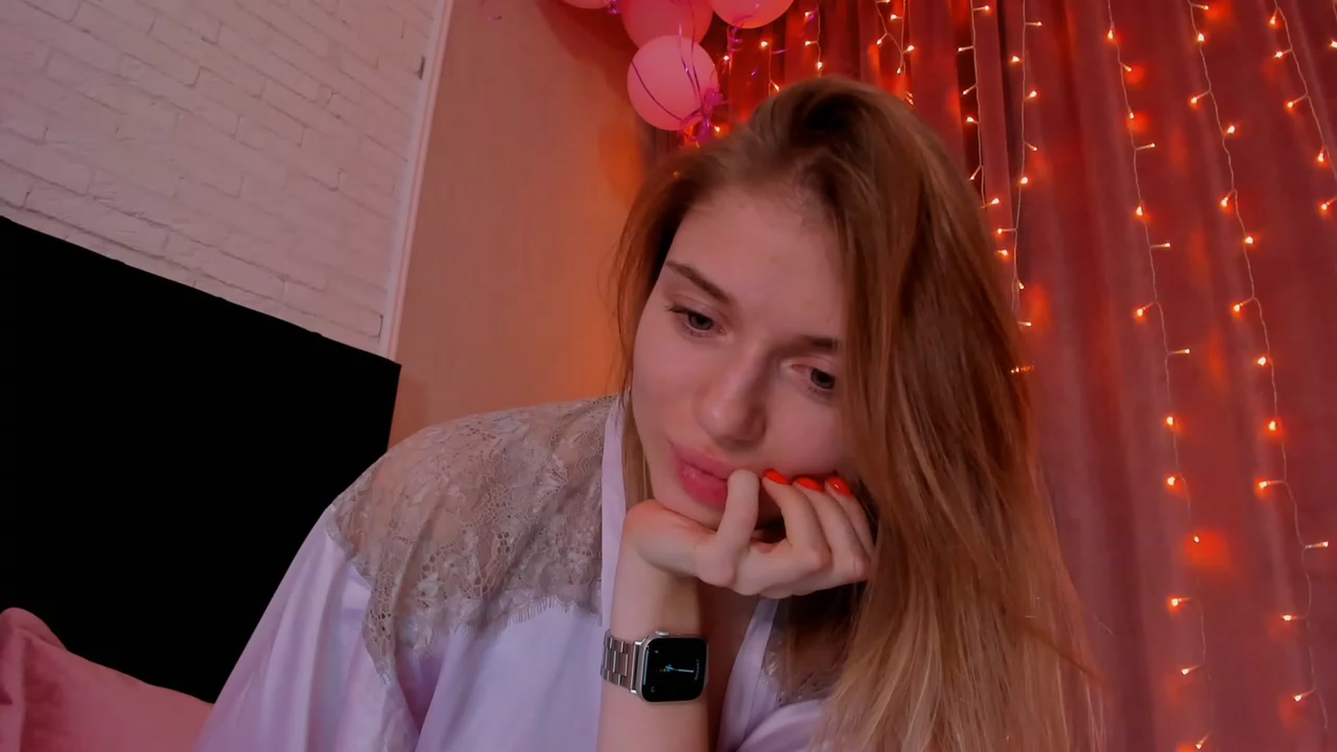 Gallery image thumbnail from Make_my_Luck's myfreecams stream on, 03/15/2023, 21:03 image 4 of 20