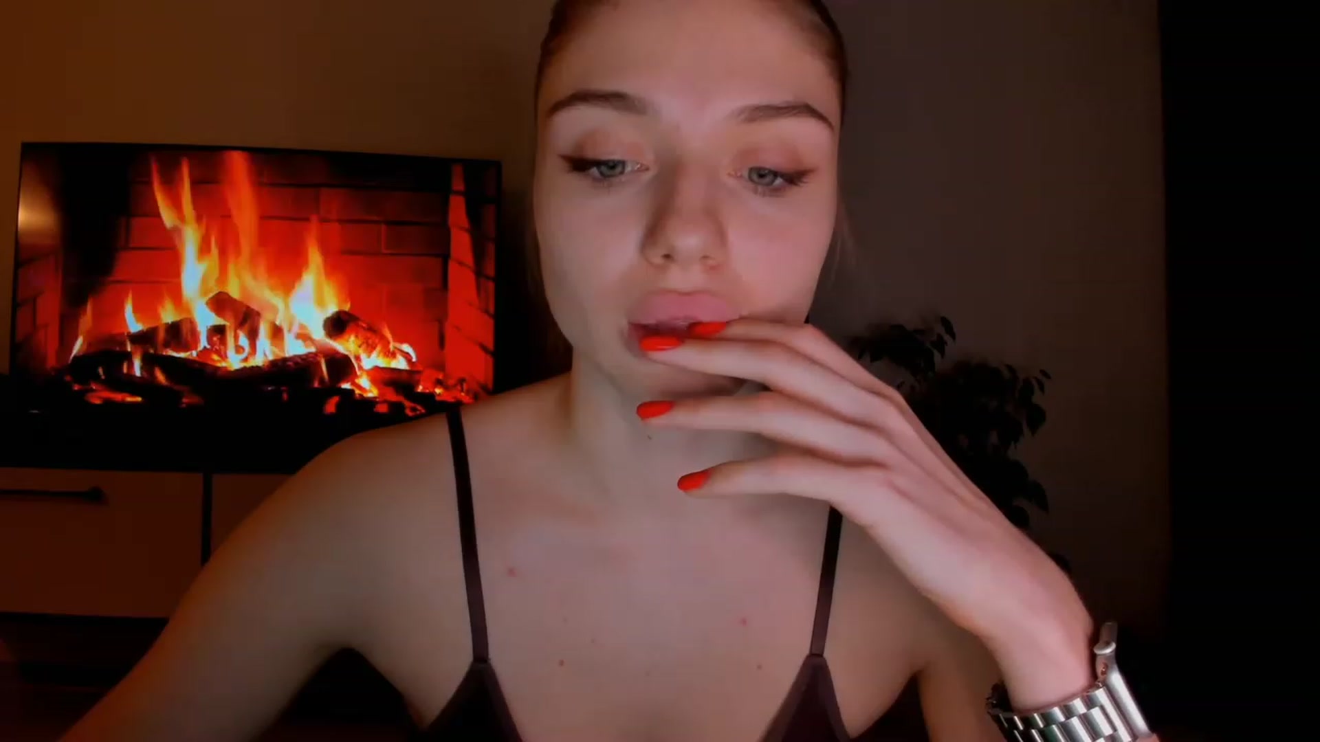 Gallery image thumbnail from Make_my_Luck's myfreecams stream on, 03/19/2023, 19:22 image 19 of 20