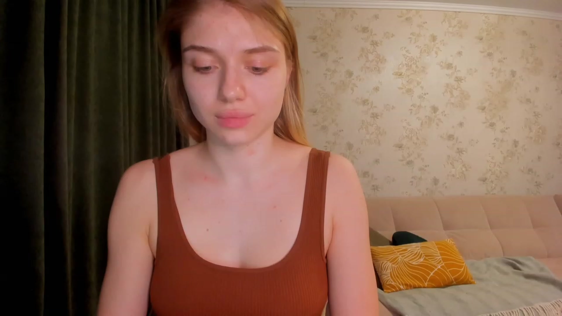 Gallery image thumbnail from Make_my_Luck's myfreecams stream on, 03/27/2023, 20:54 image 13 of 20