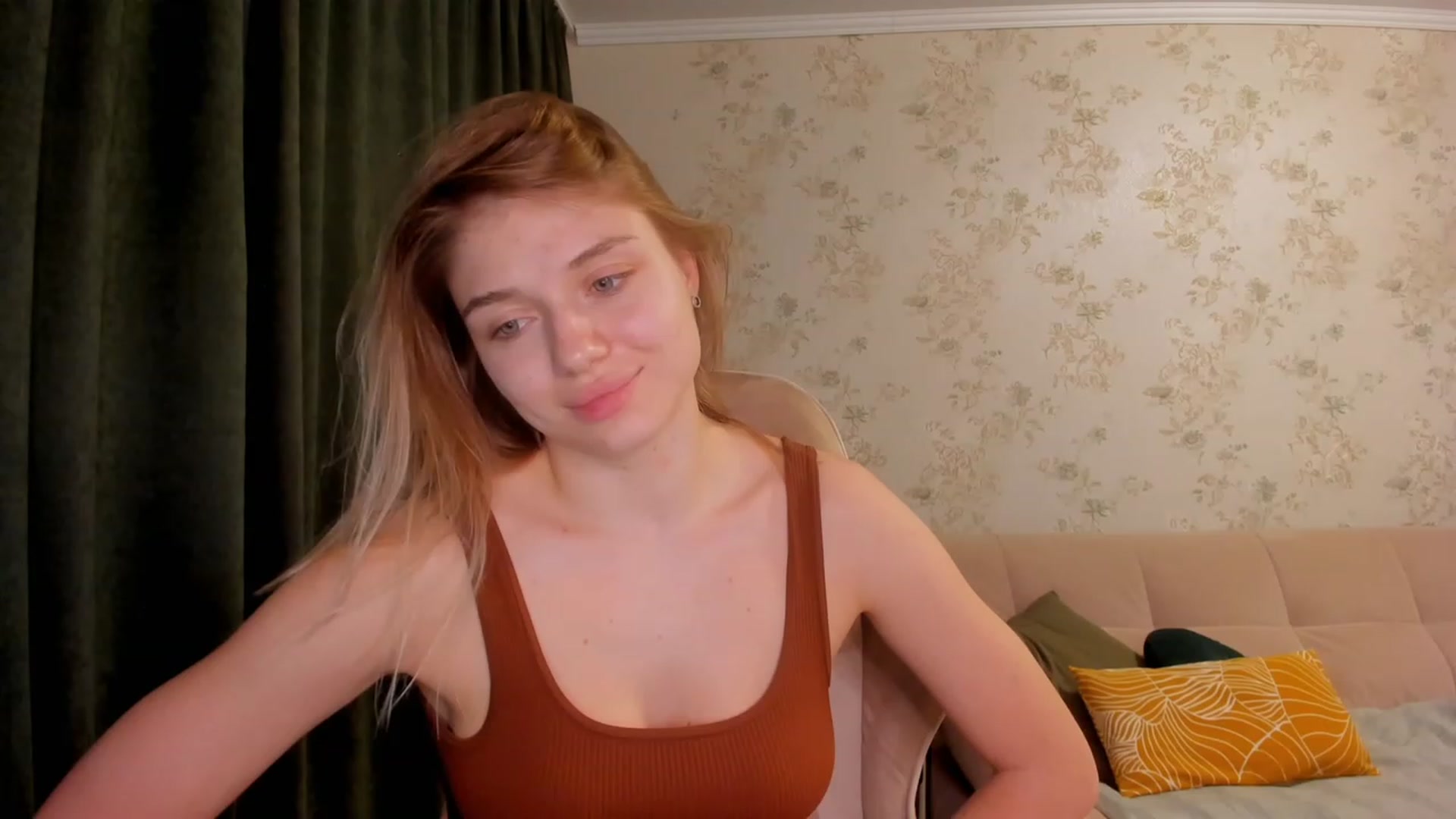 Gallery image thumbnail from Make_my_Luck's myfreecams stream on, 03/27/2023, 20:54 image 20 of 20