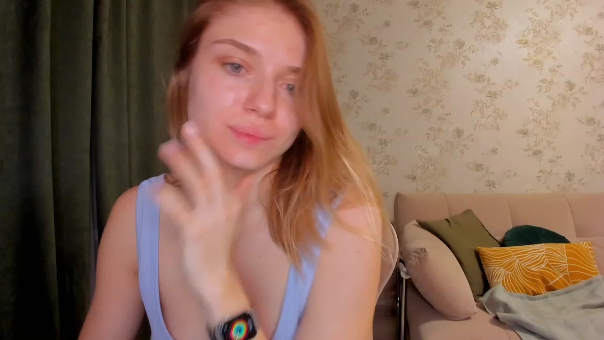 Gallery image thumbnail from Make_my_Luck's myfreecams stream on, 03/30/2023, 20:24 image 9 of 20
