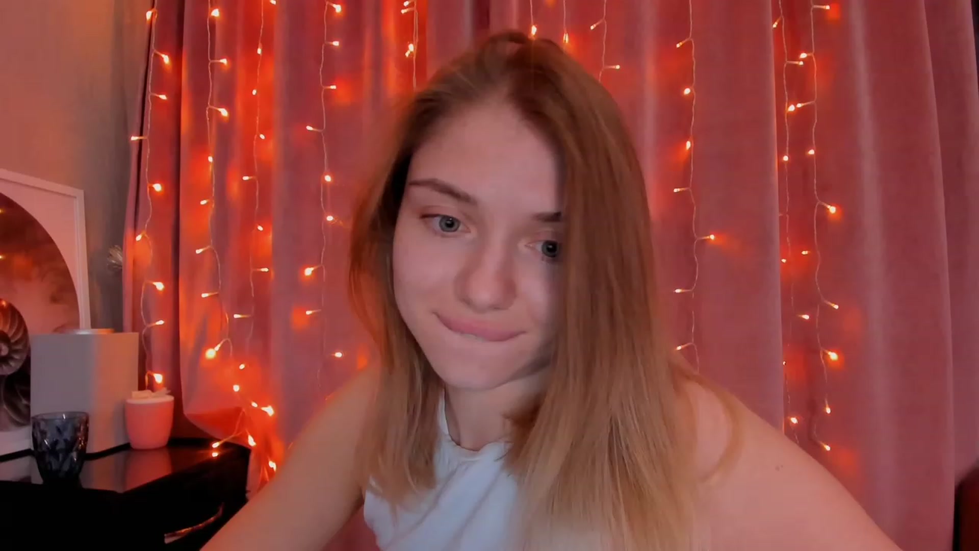 Gallery image thumbnail from Make_my_Luck's myfreecams stream on, 04/08/2023, 19:24 image 20 of 20