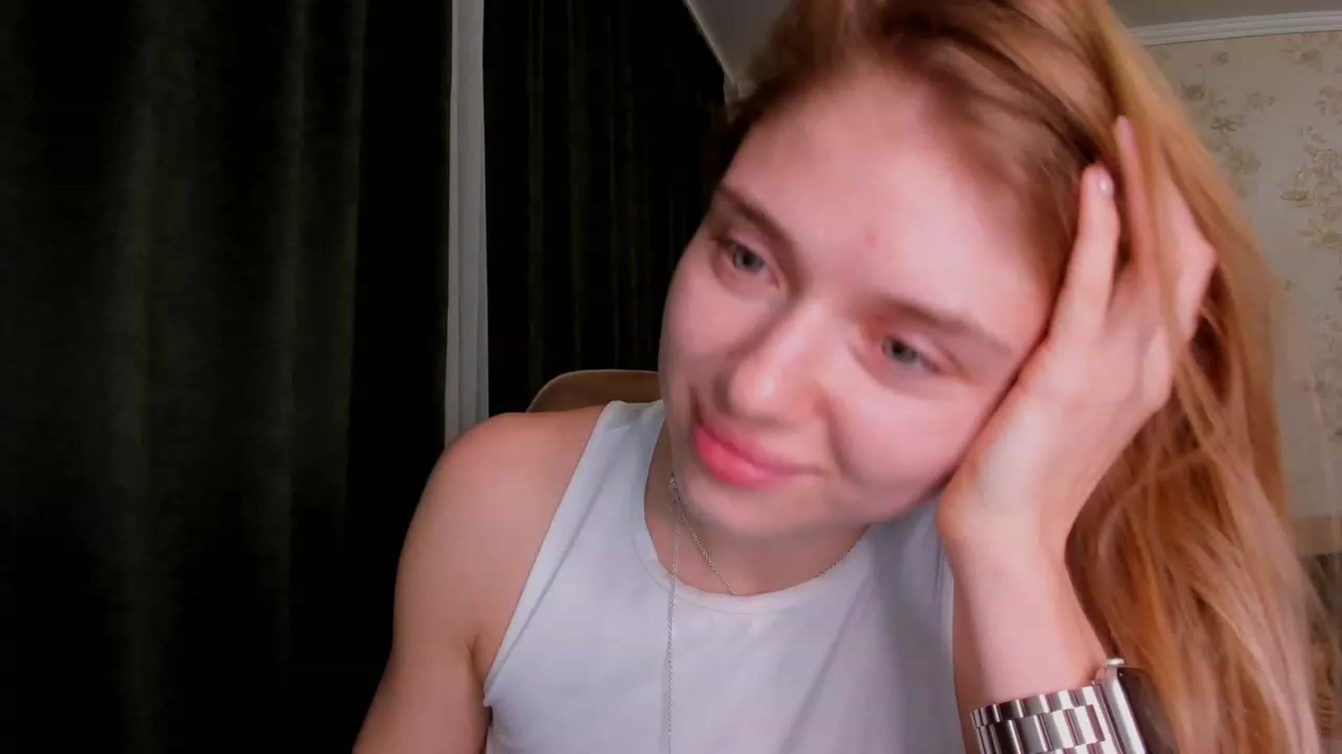 Gallery image thumbnail from Make_my_Luck's myfreecams stream on, 04/12/2023, 20:25 image 16 of 20