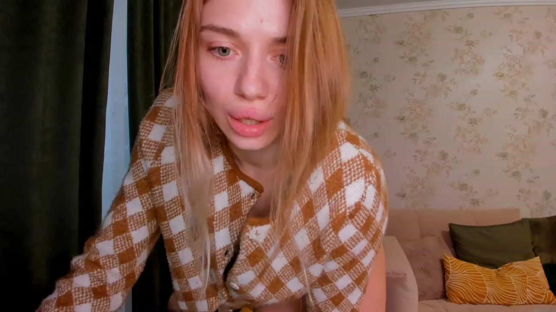 Gallery image thumbnail from Make_my_Luck's myfreecams stream on, 04/14/2023, 14:16 image 17 of 20