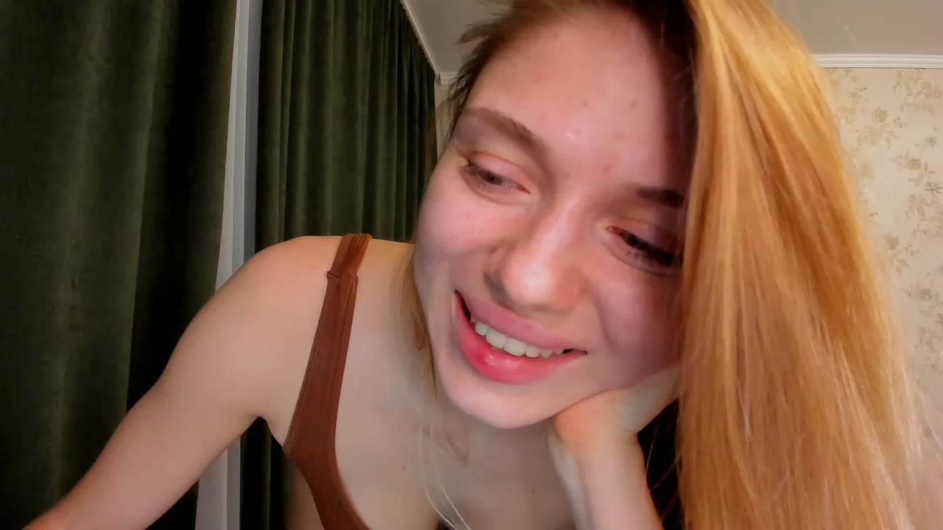 Gallery image thumbnail from Make_my_Luck's myfreecams stream on, 04/24/2023, 21:18 image 10 of 20