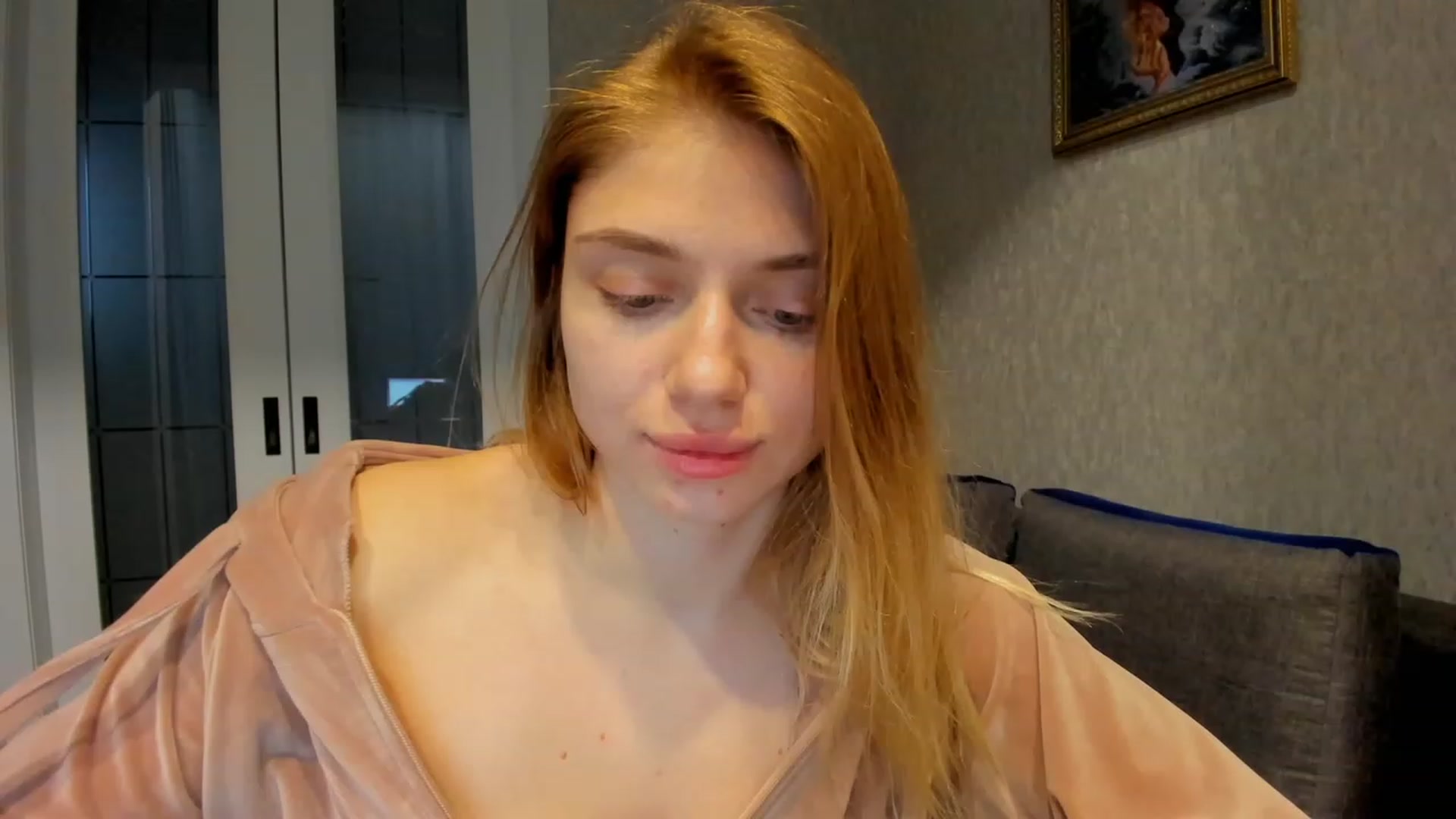 Gallery image thumbnail from Make_my_Luck's myfreecams stream on, 05/10/2023, 20:53 image 4 of 20