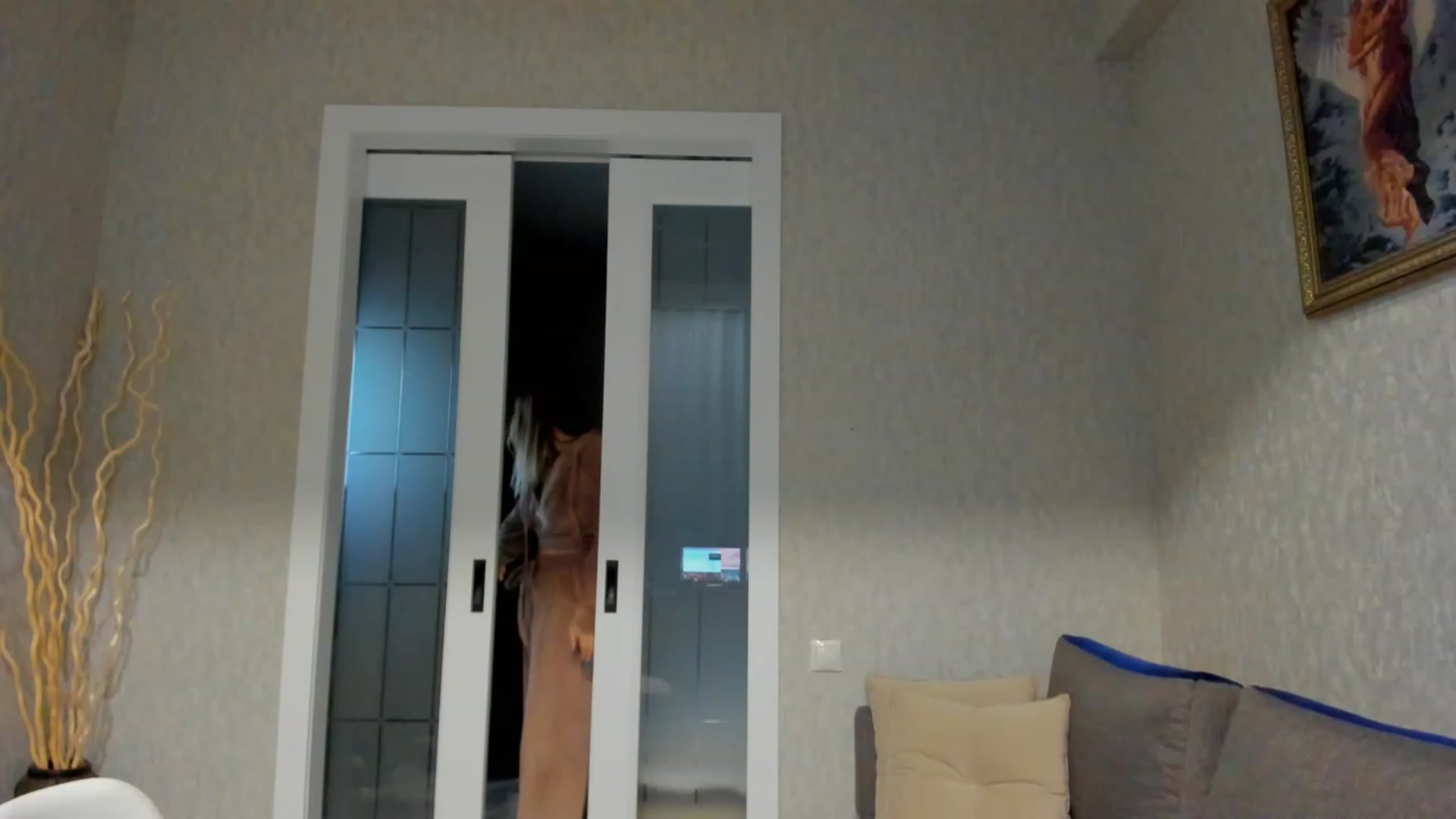 Gallery image thumbnail from Make_my_Luck's myfreecams stream on, 05/10/2023, 20:53 image 15 of 20